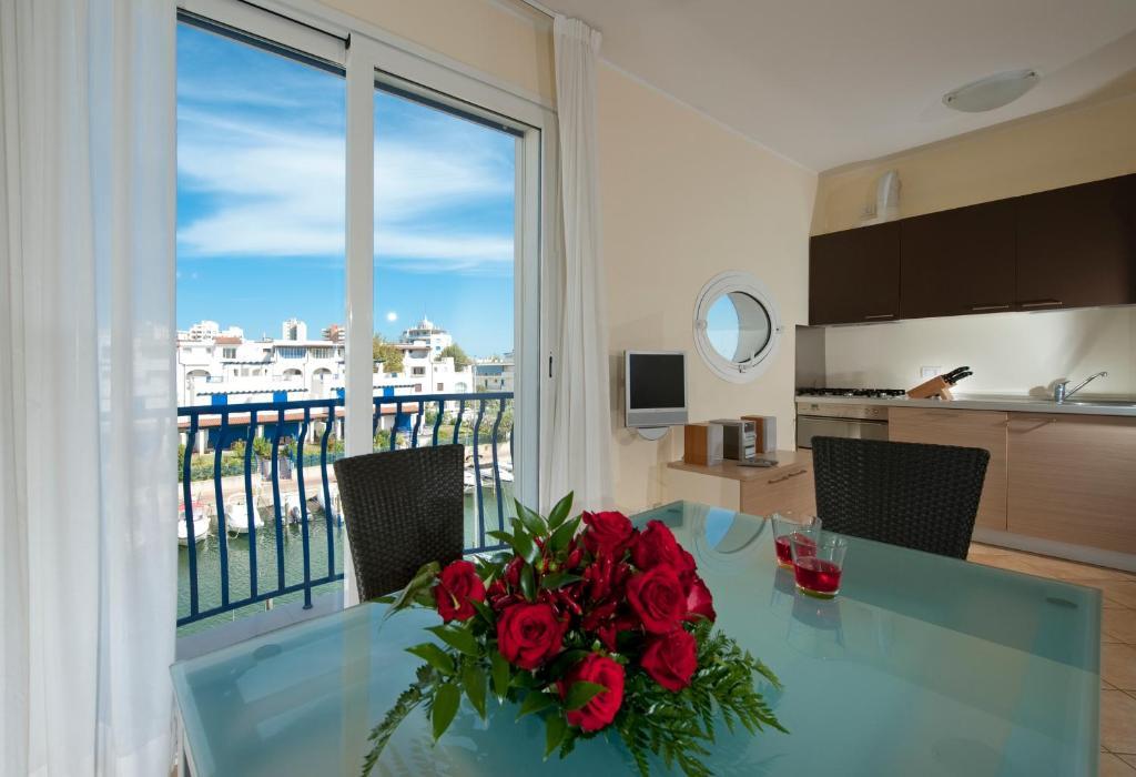 Portoverde Beach Apartments Misano Adriatico Exterior photo