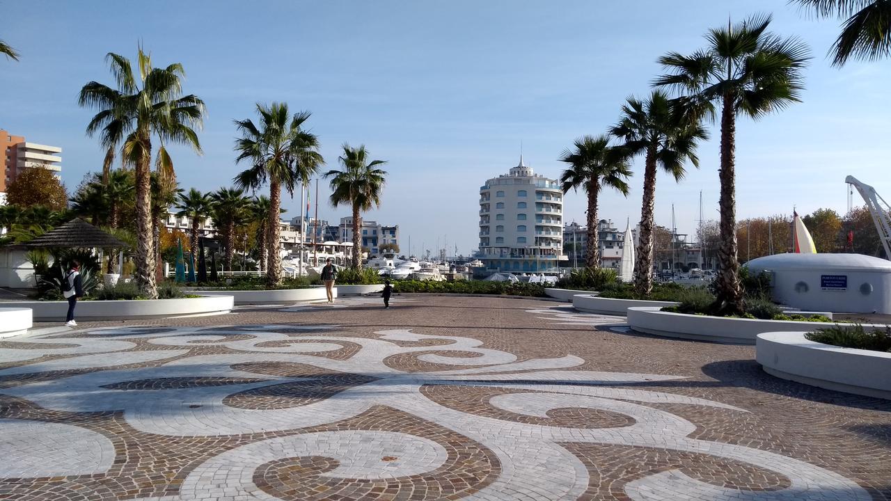 Portoverde Beach Apartments Misano Adriatico Exterior photo