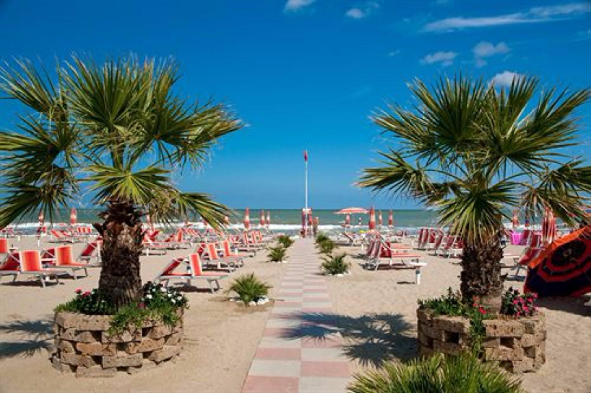 Portoverde Beach Apartments Misano Adriatico Exterior photo
