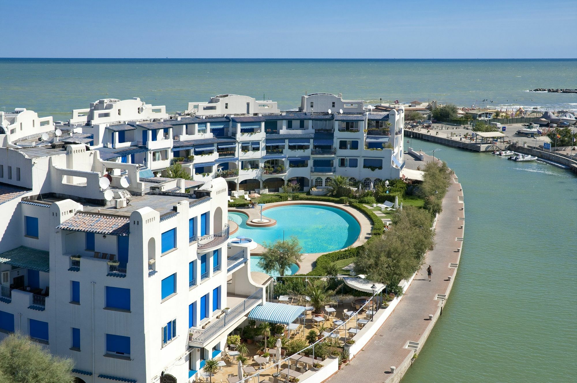 Portoverde Beach Apartments Misano Adriatico Exterior photo