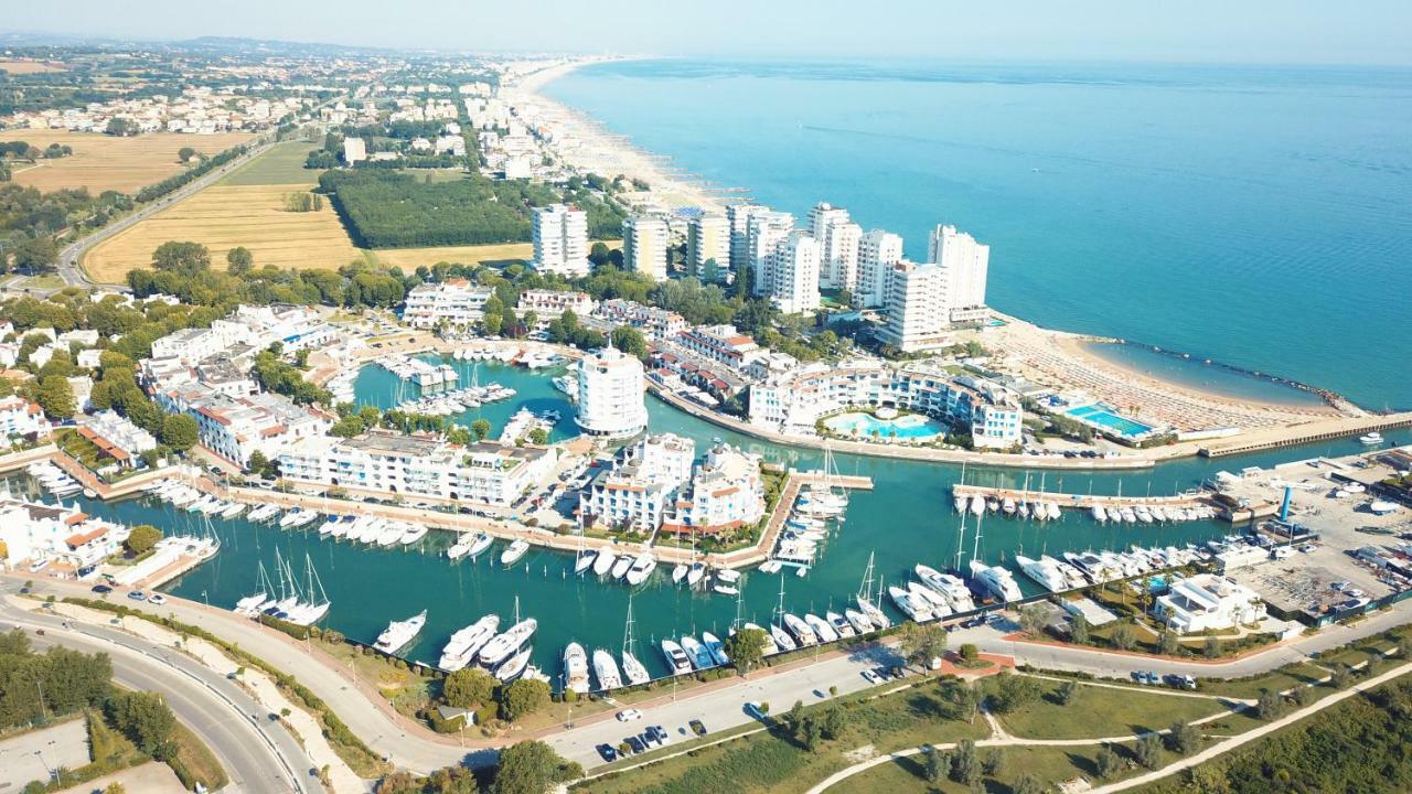 Portoverde Beach Apartments Misano Adriatico Exterior photo